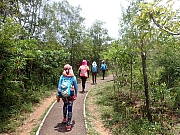 pic_Wai_037.jpg (719045 bytes)