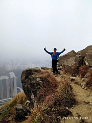Thumbnail of pic_Sam_Ho_018.jpg