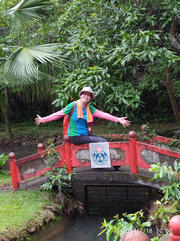 Thumbnail of pic_Sam_Ho_046.jpg