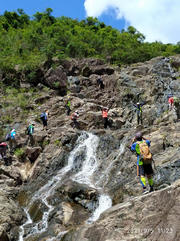 Thumbnail of pic_Sam_Ho_031.jpg