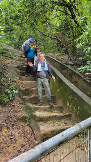 Thumbnail of pic_WaiG_028.jpg