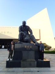 PC140180.JPG (193676 bytes)