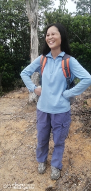Thumbnail of pic_Lee_Woo_012.jpg