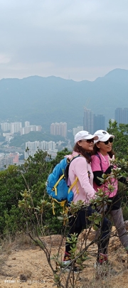 Thumbnail of pic_Mingle_Tam_002.jpg