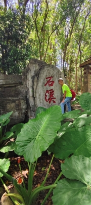 Thumbnail of pic_Derek_Wong_033.jpg