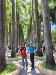 Thumbnail of pic_Szeto_004.jpg