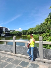 Thumbnail of pic_Szeto_033.jpg