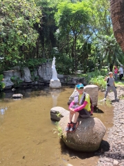 Thumbnail of pic_Szeto_089.jpg