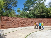 Thumbnail of pic_Szeto_097.jpg