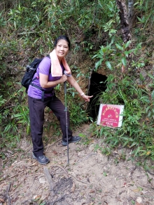 Thumbnail of PB020036.jpg