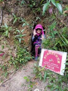 Thumbnail of PB020040.jpg