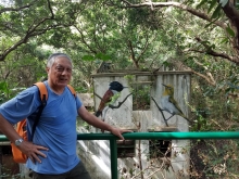 Thumbnail of PB230033.jpg