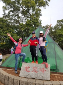 Thumbnail of PB300053.jpg