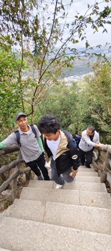 Thumbnail of pic_Derek_Wong_013.jpg