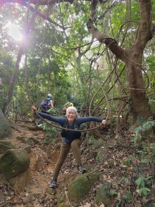 Thumbnail of pic_WaiG_001.jpg