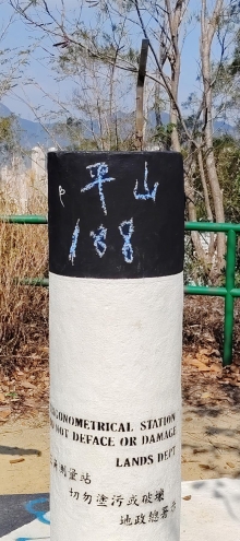 Thumbnail of pic_Wong_051.jpg