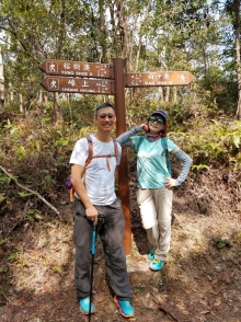 Thumbnail of P222014.jpg