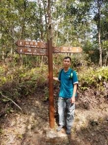 Thumbnail of P222015.jpg