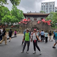 Thumbnail of pic_Joan_Chu_019.jpg