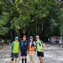 Thumbnail of pic_Lee_Woo_007.jpg